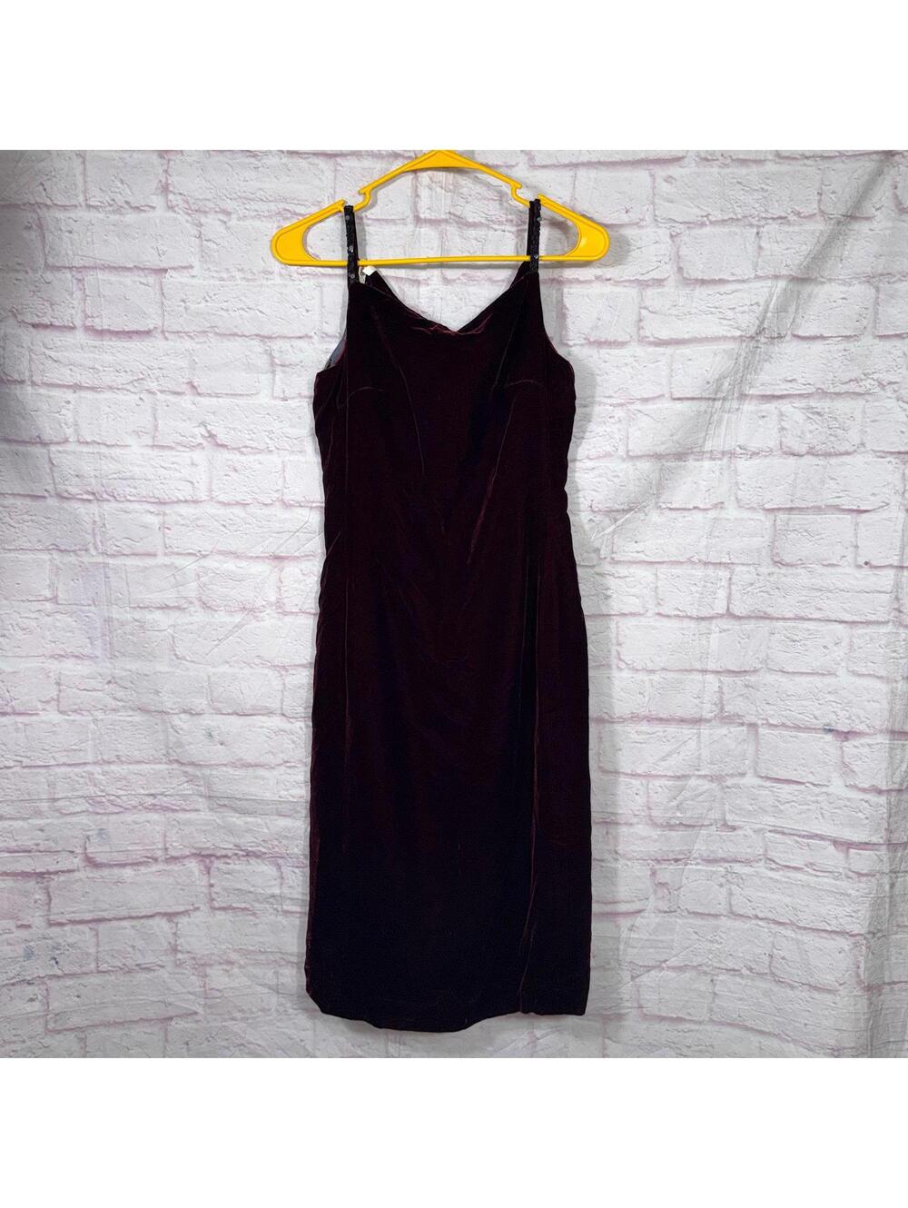 Barneys New York Burgundy Velvet Dress Size 38 (2/4)